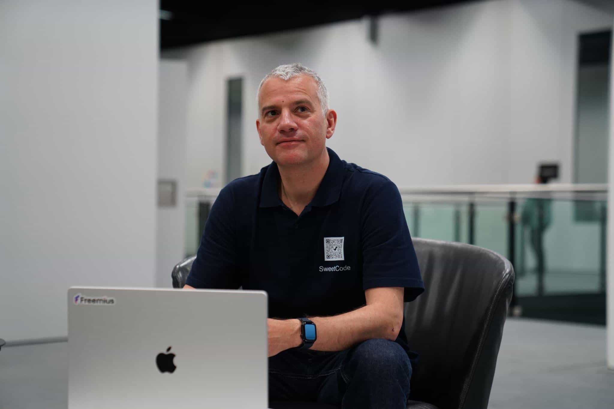 Interviewing Aleksanar Vucenovic from Sweetcode
